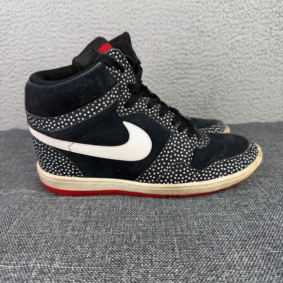 Nike Dunk Sky High Womens 10 Black Polka Dot Hidden Wedge Sneakers 705148-001 - Picture 2 of 9